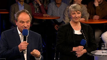 Rainer Maria Schießler und die Pfarrerin Ulrike Wilhelm diskutierten bei "jetzt red i" | Bild: BR
